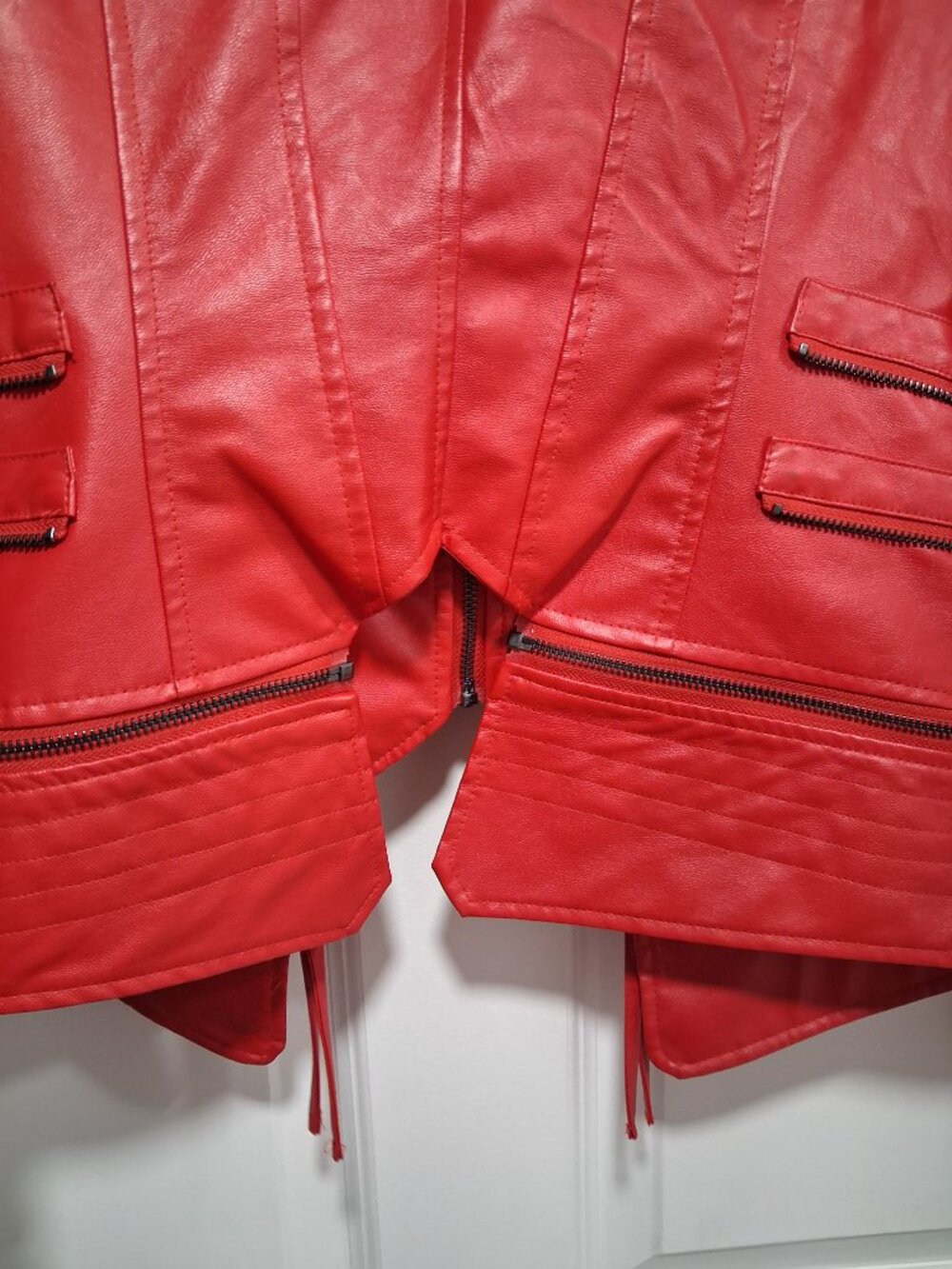 Red leather jacket - Picture 5 of 5